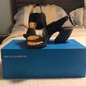 John Fluevog Black and White Prepare Sandal